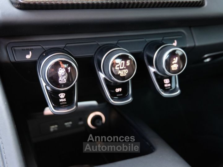 Audi R8 V10 PLUS - 21