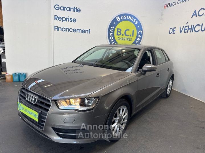Audi A3 Sportback 14 TFSI 150CH ULTRA COD AMBIENTE S TRONIC 7 - 11