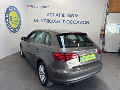 Audi A3 Sportback 14 TFSI 150CH ULTRA COD AMBIENTE S TRONIC 7   - 12