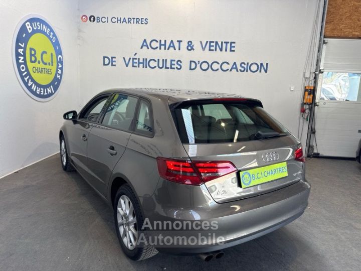 Audi A3 Sportback 14 TFSI 150CH ULTRA COD AMBIENTE S TRONIC 7 - 12