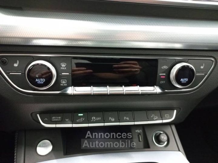 Audi Q5 50 TFSIe 299 S tronic 7 Quattro Avus - 20