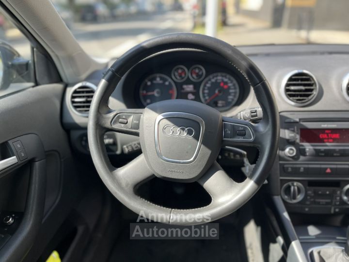 Audi A3 Sportback 16 TDI 105 DPF Attraction - 10