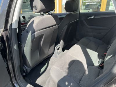 Audi A3 Sportback 16 TDI 105 DPF Attraction   - 16