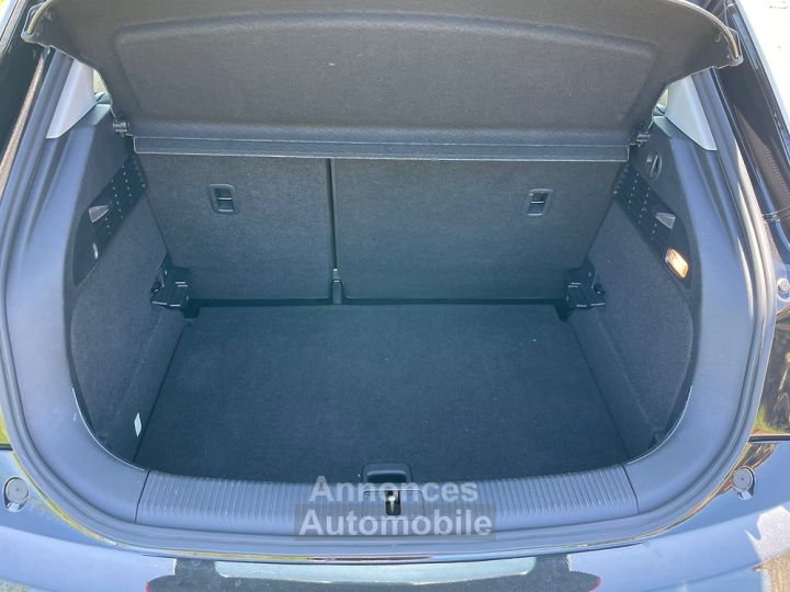 Audi A1 Sportback 16 TDI 90ch AMBITION LUXE S-TRONIC - 12