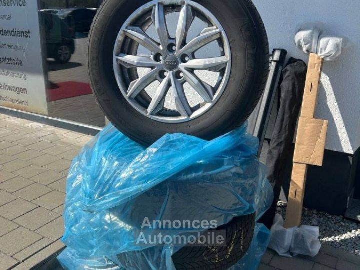 Audi Q5 40 TDI quatS-line TeteHaute LED Pano Attelage - 29