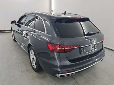Audi A4 Avant 35TFSI Adv STRONIC   - 4