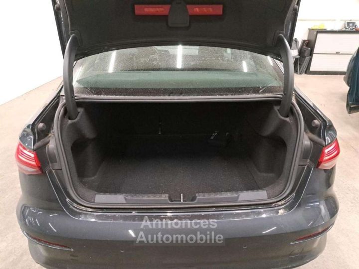 Audi A3 30TDi Sedan Advanced - 7