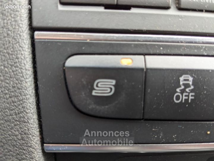 Audi RS3 SPORTBACK 25 TFSI 340CH BLACK PACK QUATTRO S-TRONIC - 19
