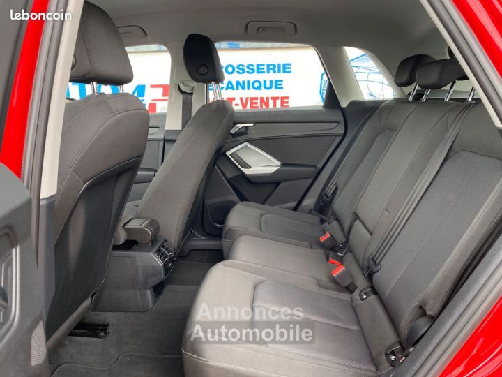 Audi Q3 35 tdi 150ch s tronic 7 pack line Attelage-Carplay - 4