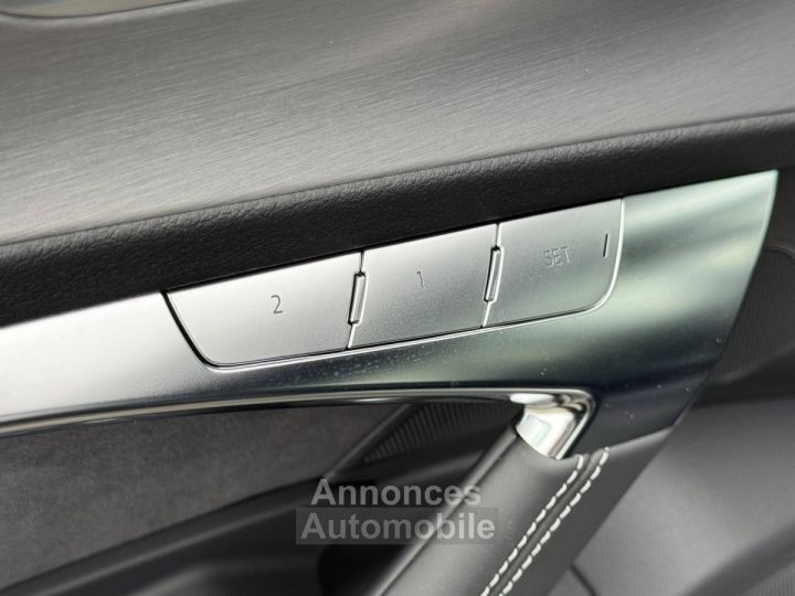 Audi A6 Avant 55 TFSIe 367 ch S tronic 7 Quattro Competition - 32