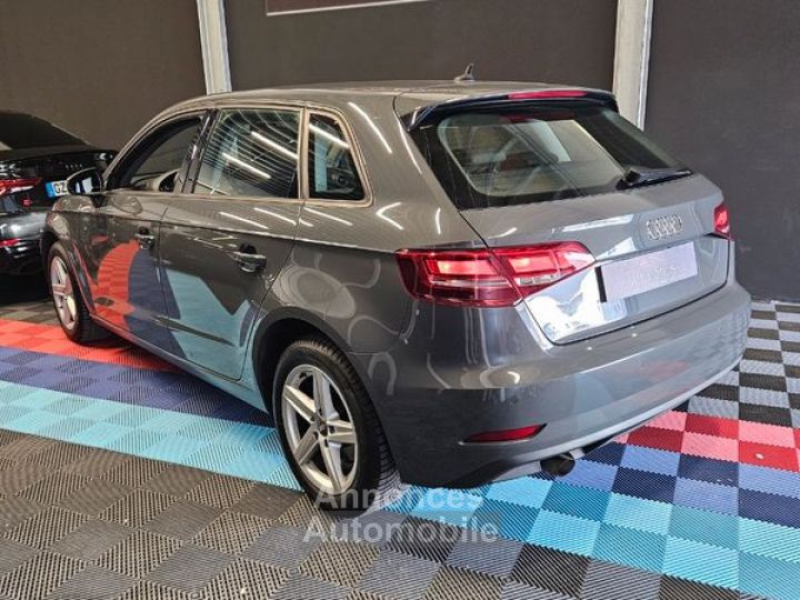 Audi A3 Sportback Stronic 7 30 TDI 116ch BUSINESS - 2