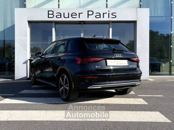 Audi A3 Sportback 40 TFSIe 204 S tronic 6 Design Luxe - 4