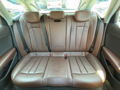 Audi A4 Avant 20 TDI 150CH BUSINESS LINE S TRONIC 7   - 11
