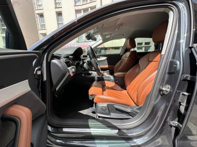 Audi A4 20 TFSI 252 S tronic 7 Quattro Design Luxe   - 2