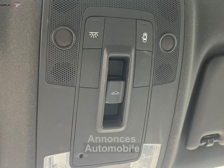 Audi Q2 10 TFSI 116 ch BVM6 S Line - 32