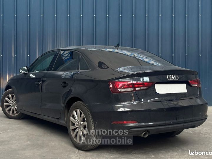 Audi A3 16 TDi 105ch Radars Garantie 1 an - 4