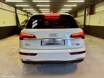 Audi Q5 55 TFSIe Hybrid PHEV 367ch S tronic 7 Quattro line   - 4