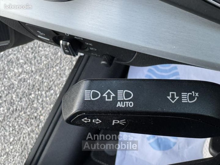 Audi Q5 55 TFSIe Hybrid PHEV 367ch S tronic 7 Quattro line - 39