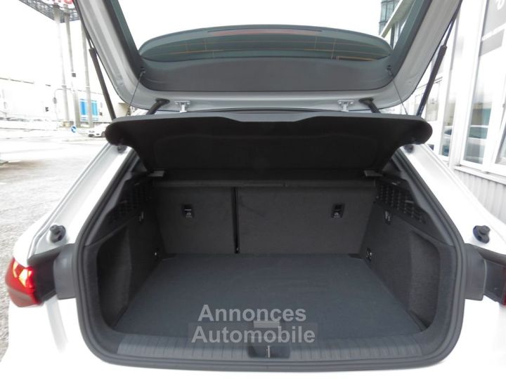 Audi A3 Sportback 35 TFSI Mild Hybrid 150 S tronic 7 S line TOE SONOS - 14