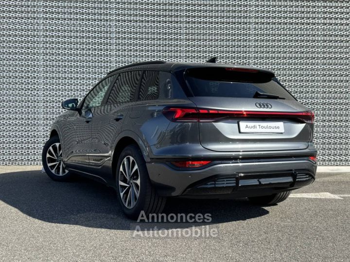 Audi Q6 e-tron 387 ch 100 kWh quattro S line - 4