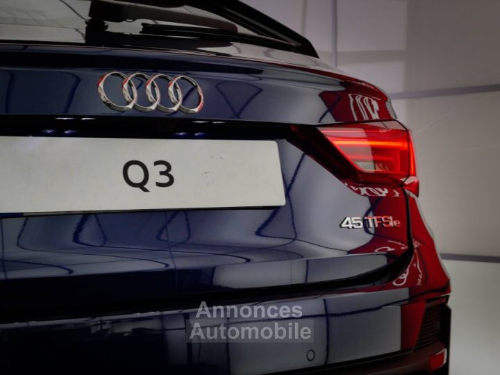 Audi Q3 Sportback 45 TFSIe 245 ch S tronic 6 S line - 18