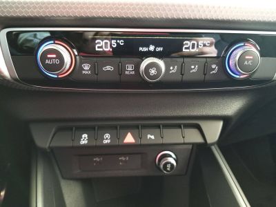 Audi A1 Sportback 30 TFSI 116 ch S tronic 7 S Line   - 13