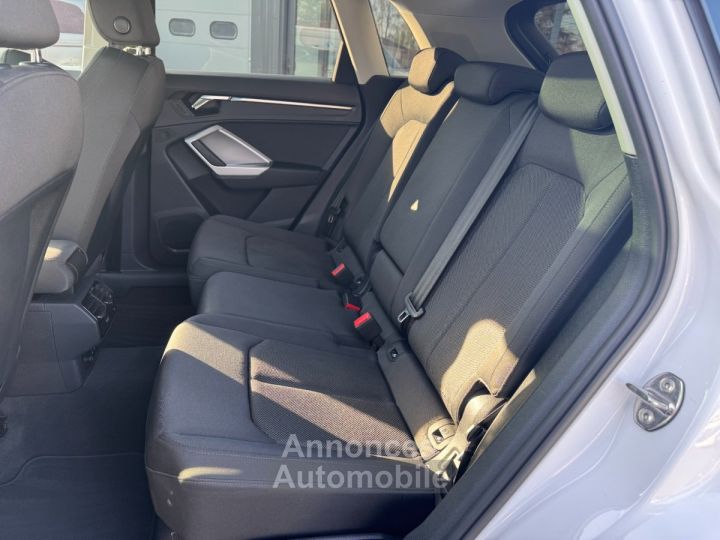 Audi Q3 Sportback 35 TDI Design S-tronic 2,0 150ch - 11
