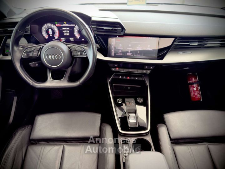 Audi A3 15TFSI SPORT 1ERPRO TO GPS COCKPIT CUIR PDC TVA - 14