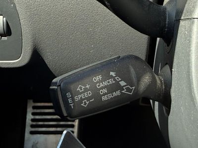 Audi TTS coupe 20 tfsi 272 ch quattro s-tronic avec regulateur limiteur feux automatique   - 18