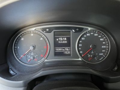 Audi A1 16 TDI 90 Ambition Luxe   - 15