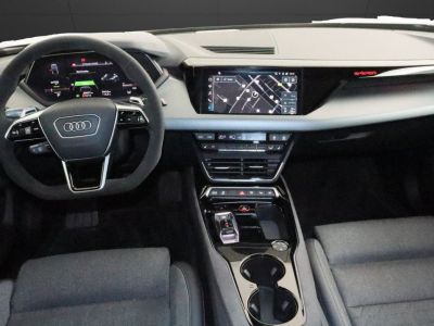 Audi e-tron GT quattro 476 ch – Toit Pano, Caméra 360°, Suspensions pneumatiques   - 11