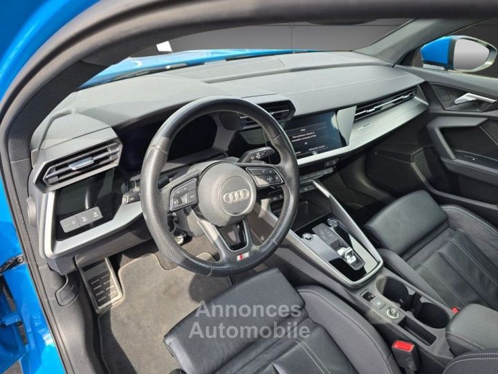 Audi A3 40 TFSI e S tronic S line • Hybride rechargeable • Toit pano • Caméra - 9