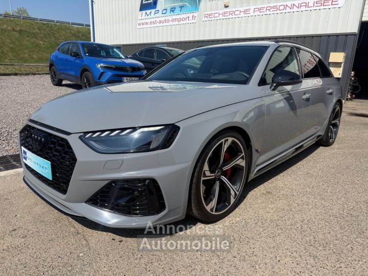 Audi RS4 AVANT 450 QUATTRO - 1