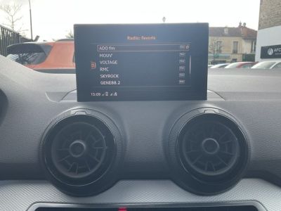 Audi Q2 35 TFSI COD 150 S tronic 7 Design   - 14