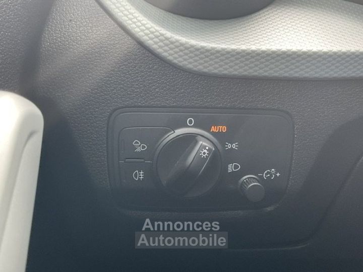 Audi Q2 35 TFSI COD 150 S tronic 7 Design - 25
