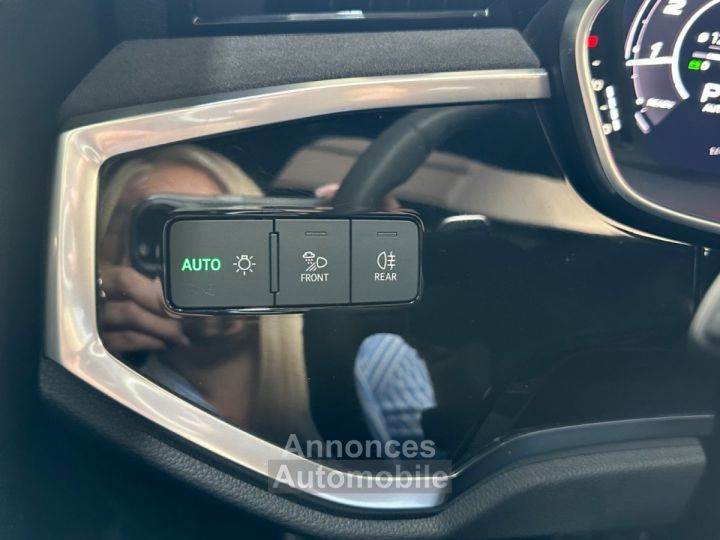 Audi RS Q3 SPORTBACK 400 ch 25 TFSI Stronic 7 Quattro ~ Pack ~ Pack Carbone int ~ Toit ouvrant ~ Bang Olufsen - 22
