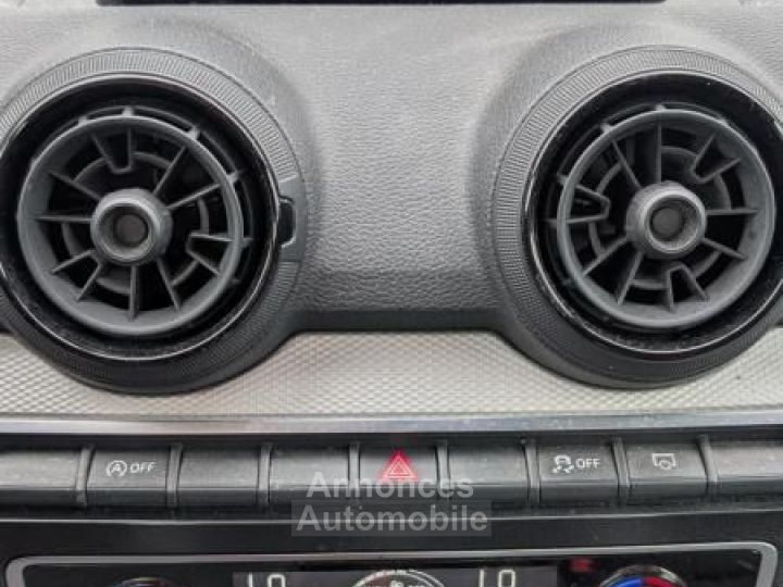 Audi Q2 14 35 TFSI S-LINE 150 2eme Main ENTRETIEN CONSTRUCTEUR - 12