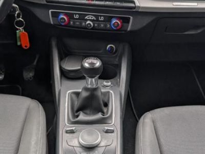 Audi Q2 14 35 TFSI S-LINE 150 2eme Main ENTRETIEN CONSTRUCTEUR   - 13