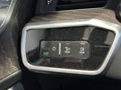 Audi A6 Avant 40 TDI 204 ch S tronic 7 Avus Extended   - 12