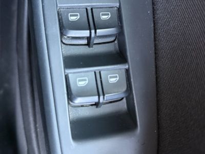 Audi A5 20 tfsi 180 ch avec regulateur radar de recul gps   - 14