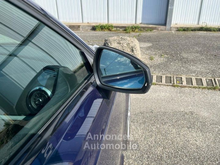 Audi A3 Sportback 30 TFSI 116 S tronic 7 Midnight Series - 45