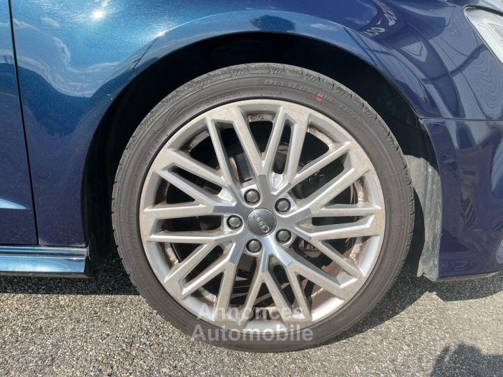 Audi A3 Sportback 30 TFSI 116 S tronic 7 Midnight Series - 56