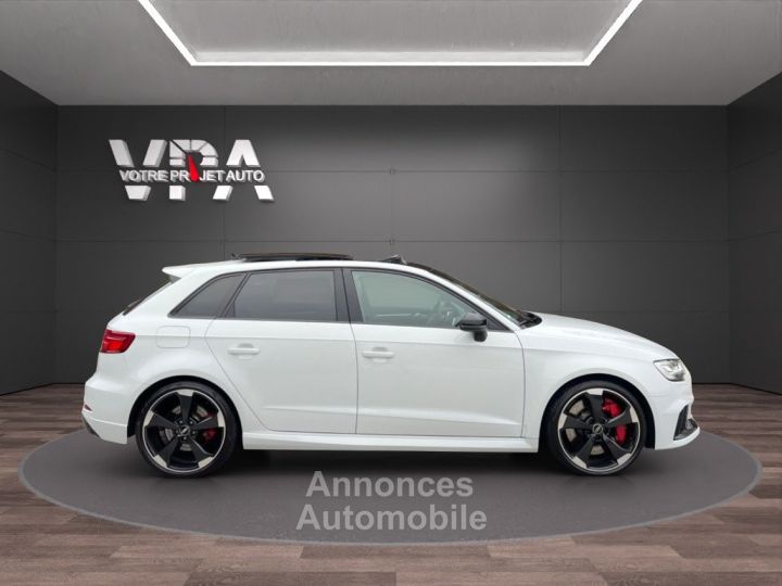 Audi RS3  SPORTBACK 25TFSI 400 CH QUATTRO TOIT OUVRANT &amp; PANORAMIQUE S-TRONIC 7 SIEGES SPORT &amp; CHAUFFANTS - 7