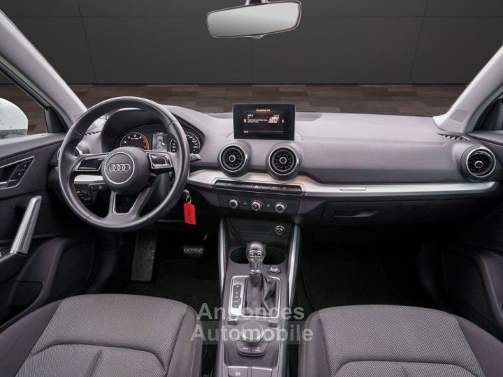 Audi Q2 10TFSI 116CH SPORT S-TRONIC - ATTELAGE - SIEGES SPORT - 8