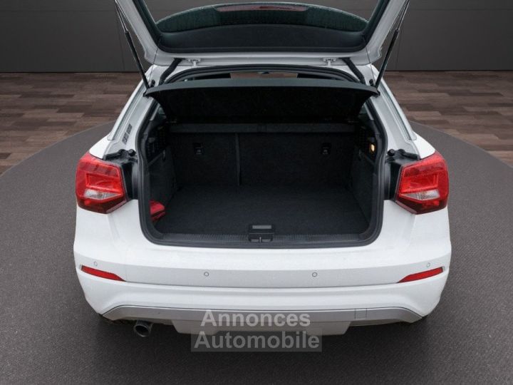 Audi Q2 10TFSI 116CH SPORT S-TRONIC - ATTELAGE - SIEGES SPORT - 11