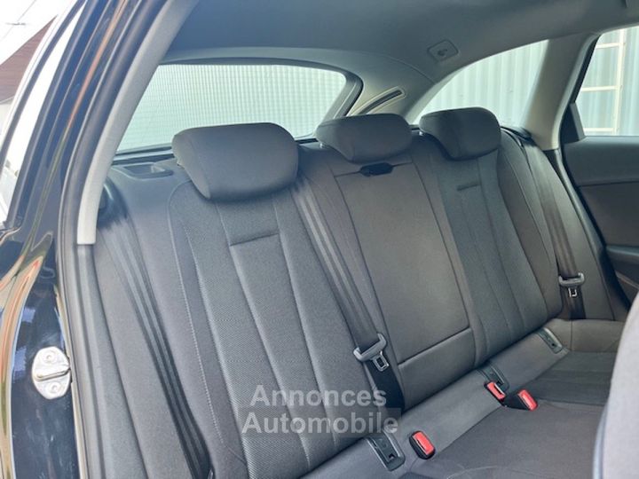 Audi A4 Avant 30 tdi 136 cv s tronic business line - 11