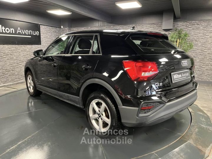 Audi Q2 15 35 TFSI - 150 - BV S-tronic Business line - 3
