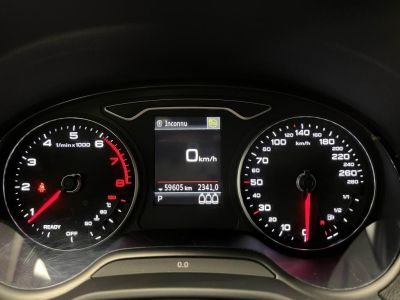Audi Q2 15 35 TFSI - 150 - BV S-tronic Business line   - 9