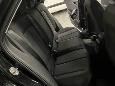 Audi Q2 15 35 TFSI - 150 - BV S-tronic Business line   - 13