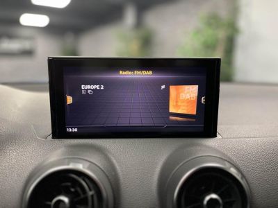 Audi Q2 15 35 TFSI - 150 - BV S-tronic Business line   - 21